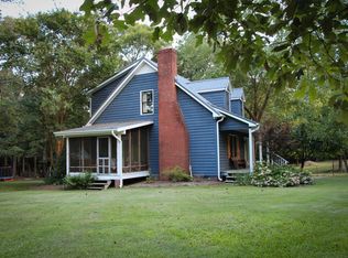 900 Wilson Rd, Central, SC 29630