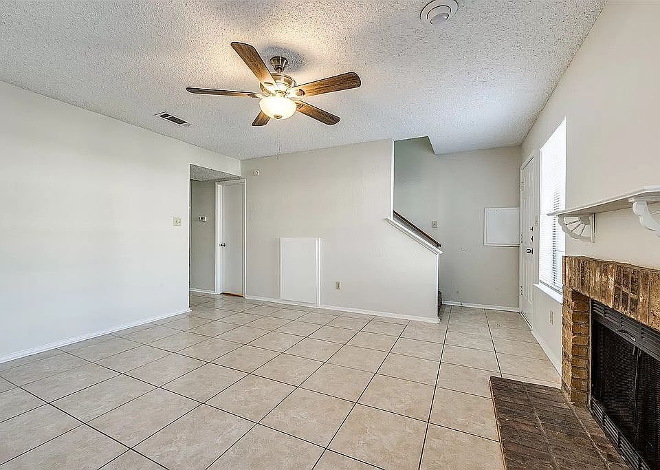 1st image of 1241 Dallas Dr