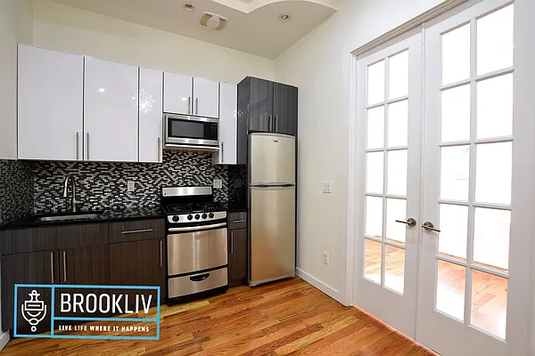 Rented by null | media 2