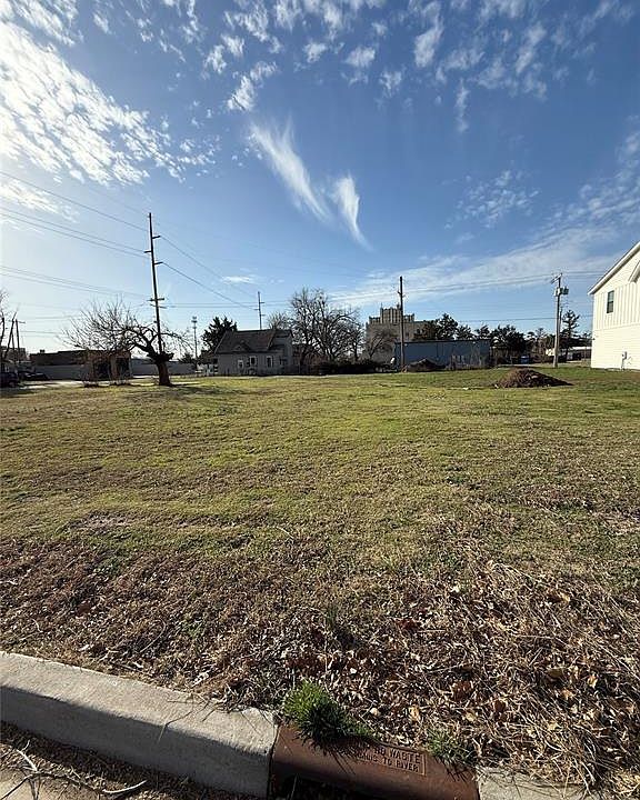 1st image of 1404 NW 6th St Lot 3 & 4
