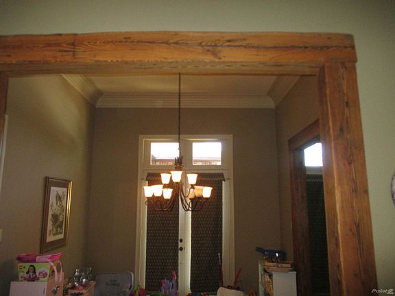 ANTIQUE BEAMS
