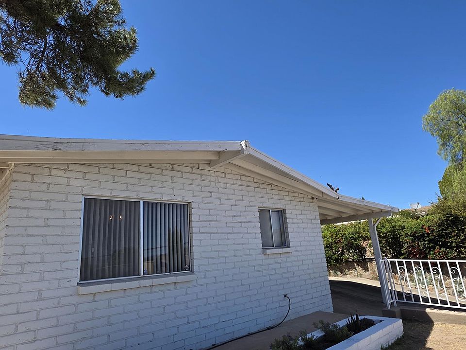 2nd image of 663 N Sonoita Ave