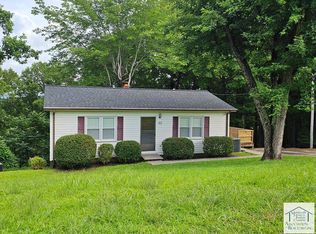 83 Hamilton Rd, Bassett, VA 24055