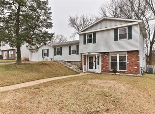 4322 Barth Dr, Saint Louis, MO 63125