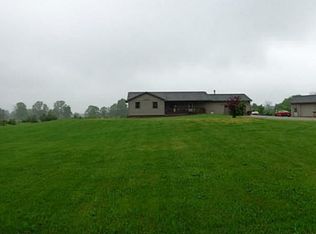 2202 S Canfield Rd, Eaton Rapids, MI 48827