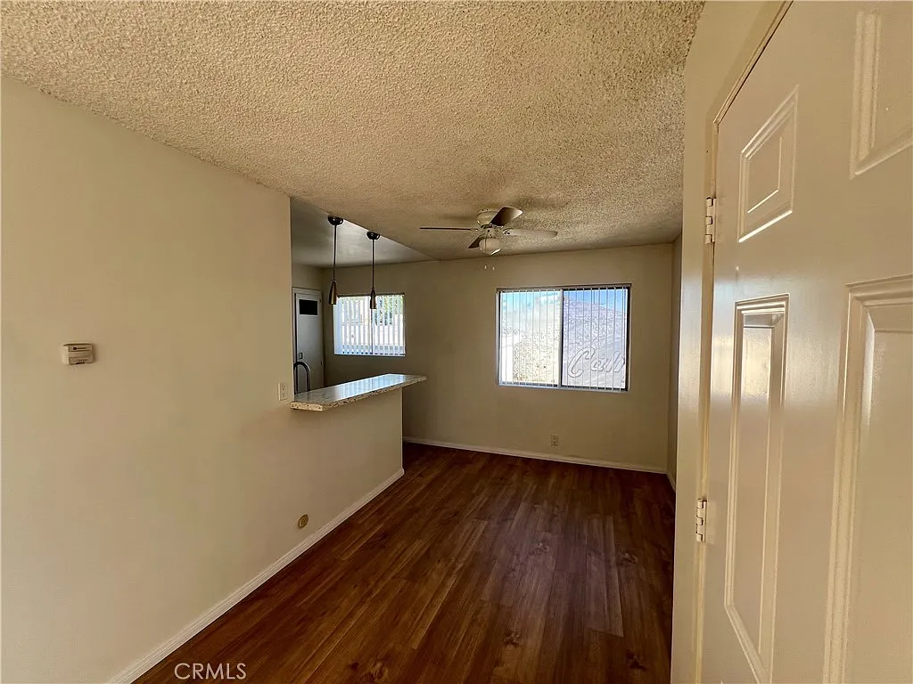 2 bed, 885 sqft, $2,750 — Photo 3