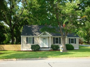 209 E Green St, Macclesfield, NC 27852