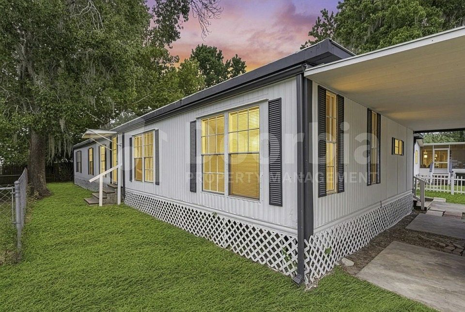 1st image of 7623 Sunwood Dr