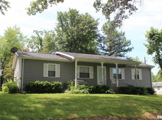 201 W 18th St, Johnston City, IL 62951