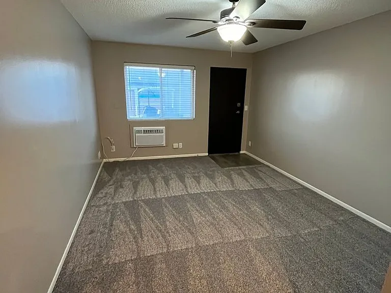 cpa - College Park Apartments — Photo 40