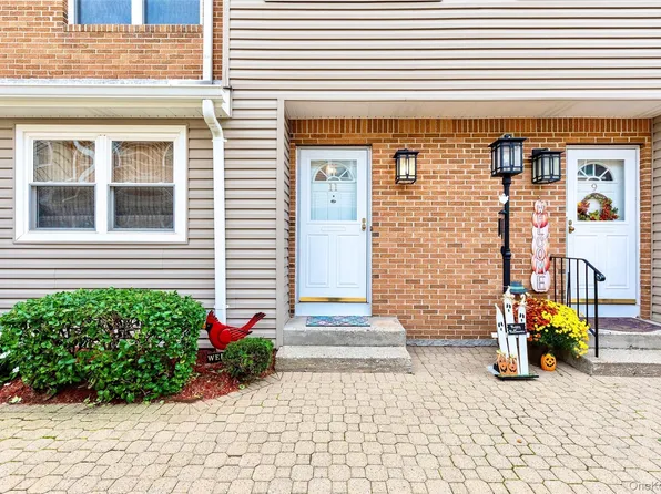 280 Franklin Avenue #11, Franklin Square, NY 11010