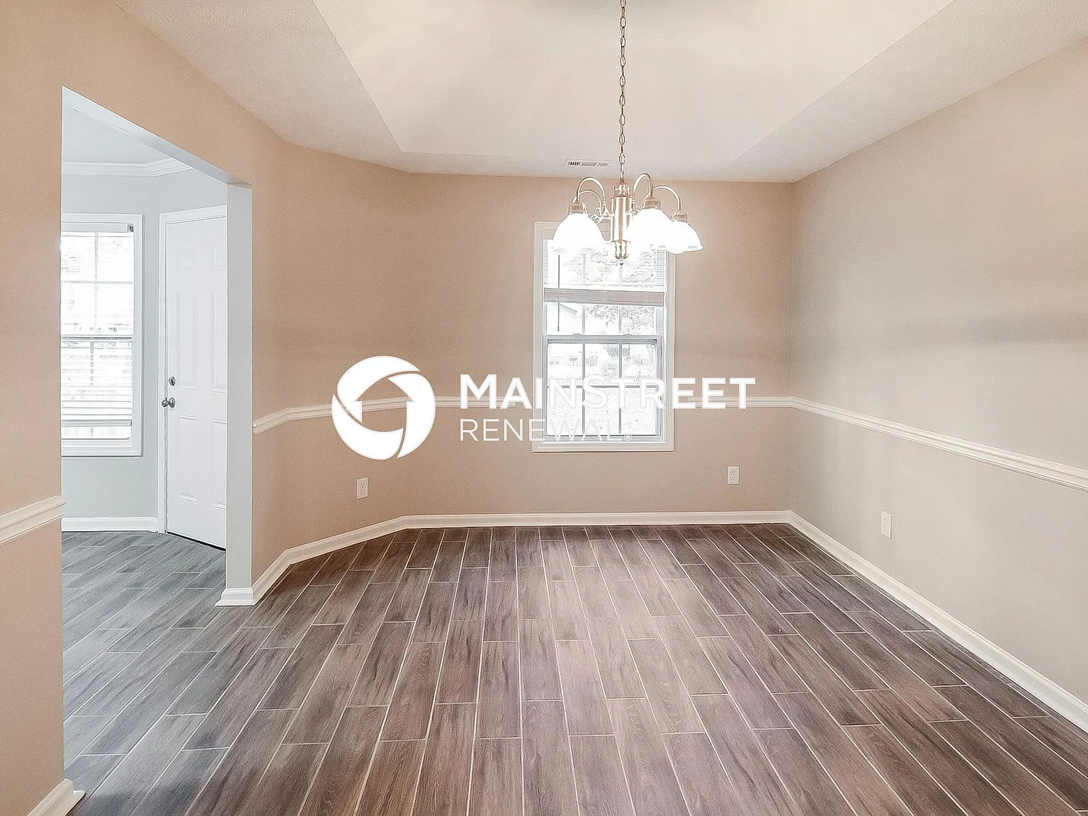 395 Fox trail Dr — Photo 4