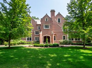 635 Maple St, Winnetka, IL 60093