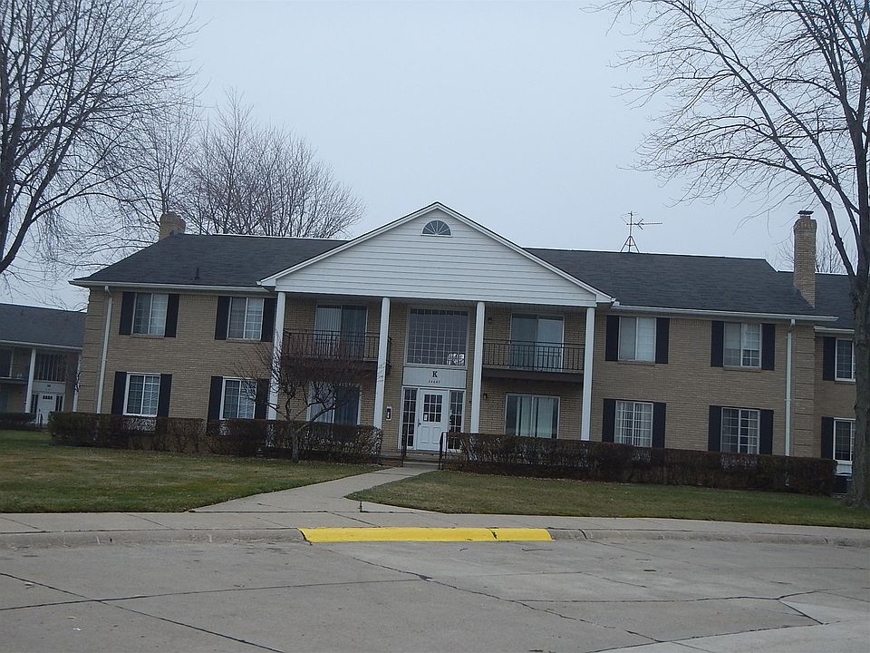 1st image of 34680 Huntley Dr APT K28