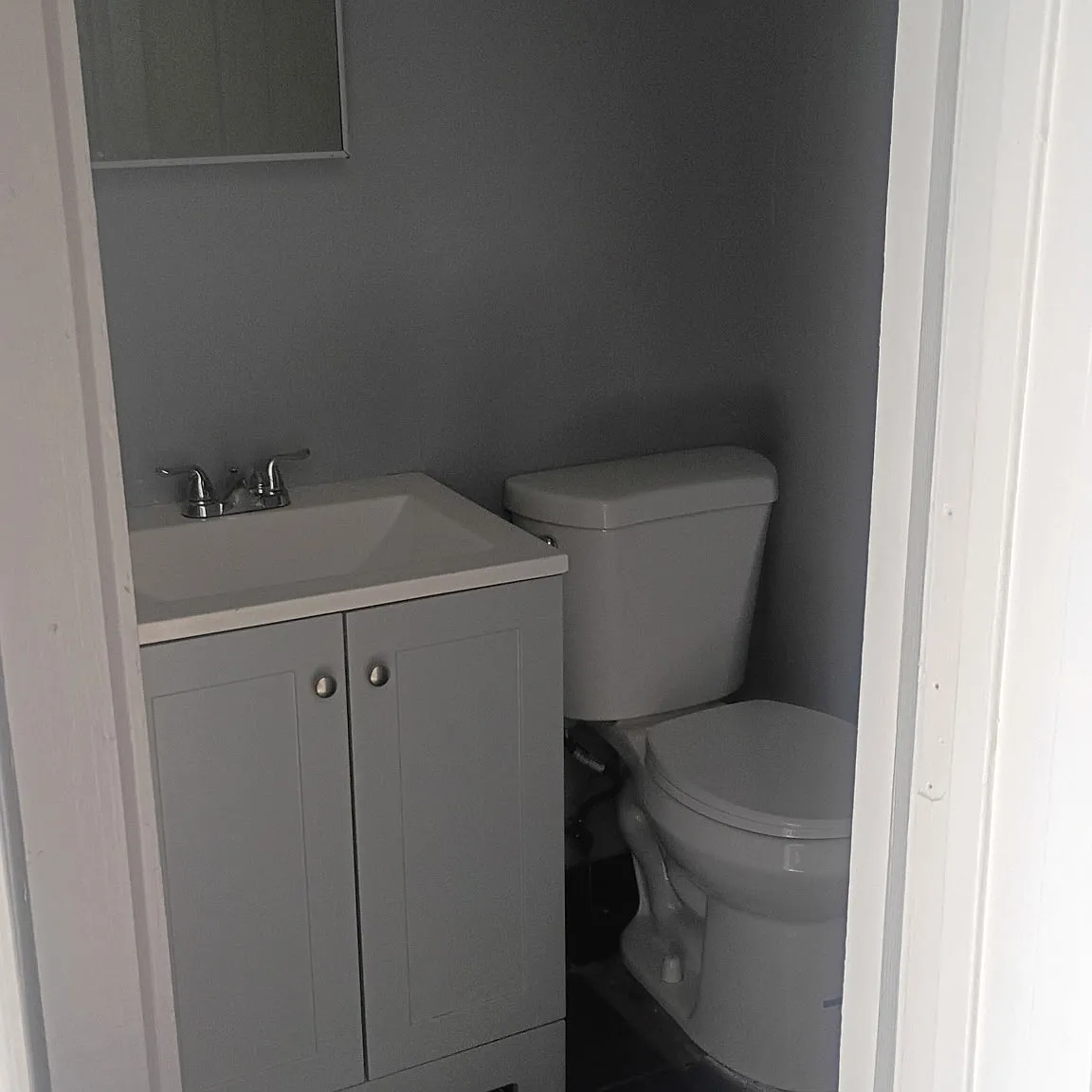 2 bed, 700 sqft, $1,200 — Photo 1