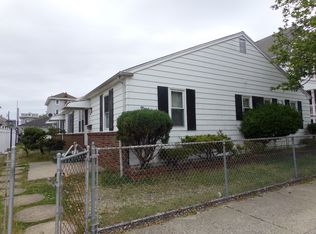 7 N Montpelier Ave, Atlantic City, NJ 08401