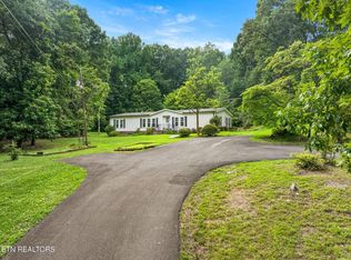 228 County Road 135, Athens, TN 37303