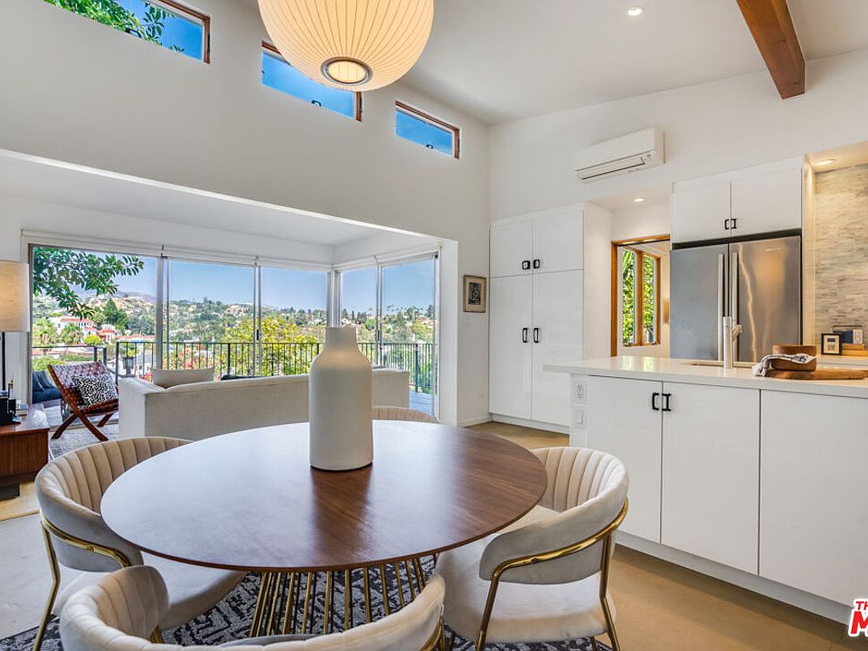1st image of 2065 Glencoe Way