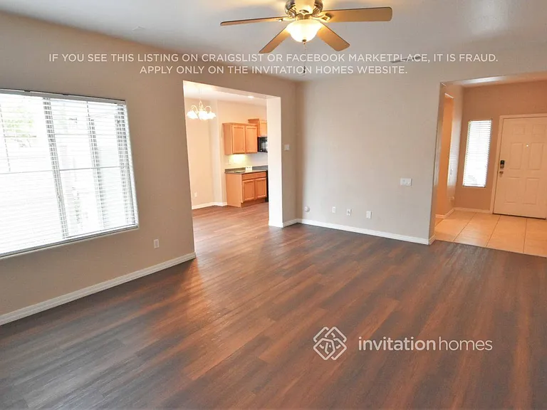 1922 W Faria Ln — Photo 4
