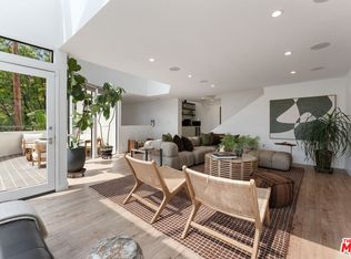 6469 Rodgerton Dr, Los Angeles, CA 90068