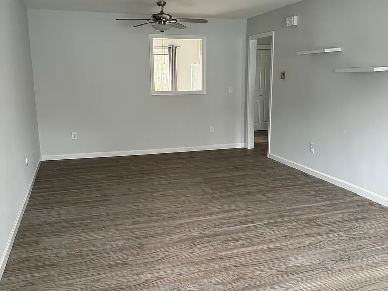 14 Plymouth Ct #14 — Photo 8