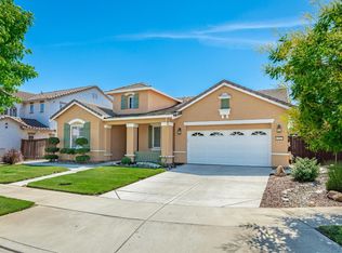 524 Hampton Ct, Oakdale, CA