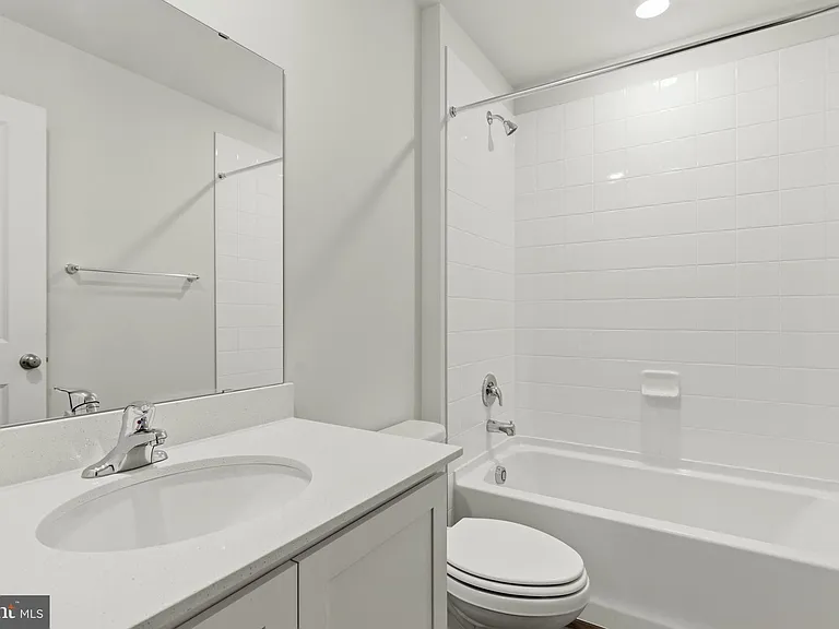5213 Water Lily Way — Photo 26
