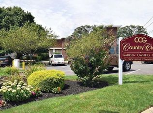 224 Farber Dr, Babylon, NY 11704