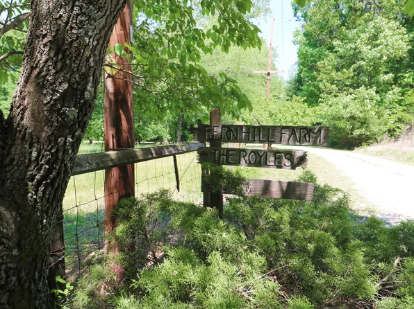 1609 Squire Davis Rd, Kernersville, NC 27284