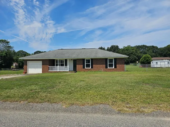 6035 Lost Creek Dr, Sumter, SC 29154