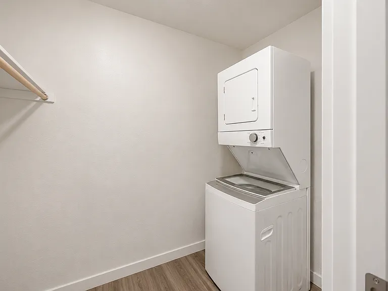 2401 Manor Rd #124 — Photo 21