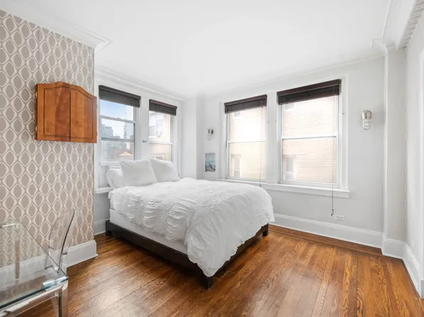 136 East 36th Street image 16 of 26