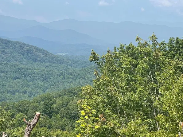 LOT 95 Doghobble Dr, Franklin, NC 28734