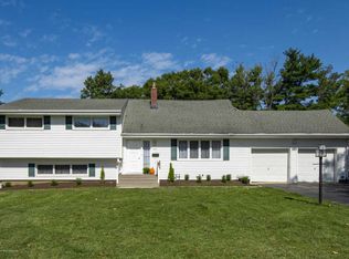 143 Riveredge Rd, Tinton Falls, NJ 07724