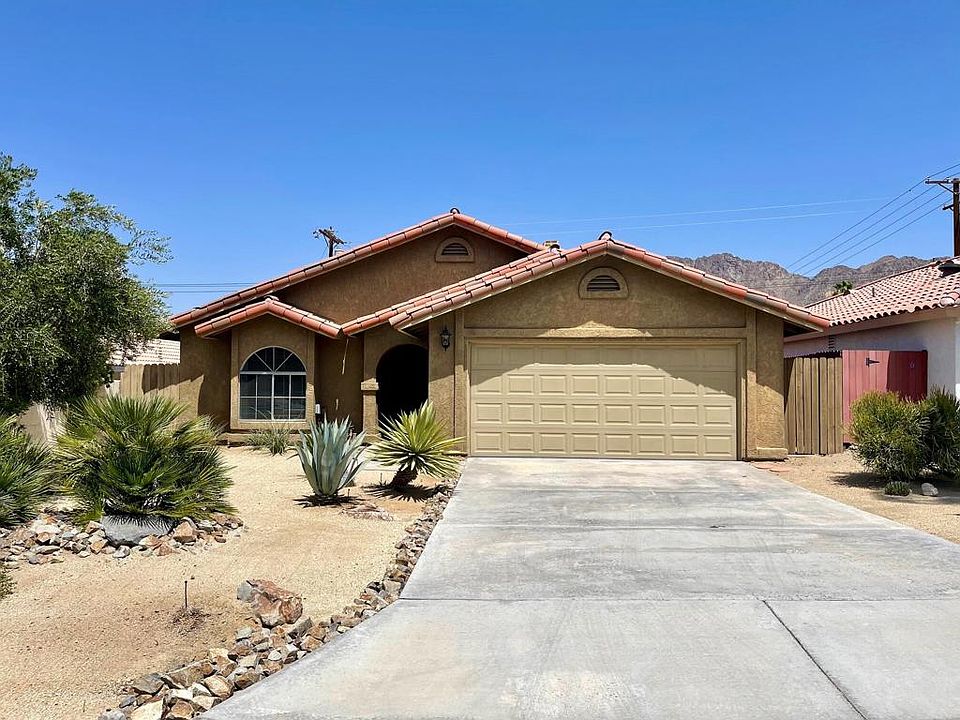 1st image of 53220 Avenida Carranza