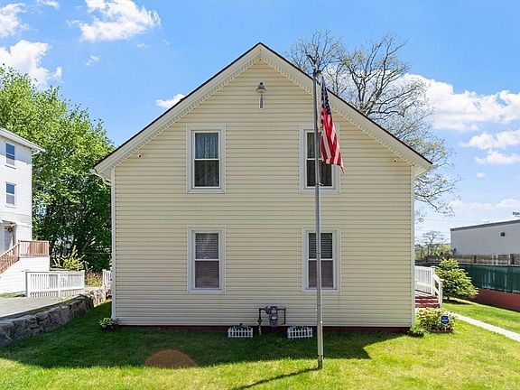2nd image of 28 Lakewood St