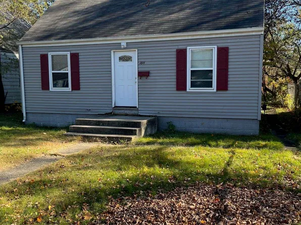 1614 N Johnson St, South Bend, IN 46628
