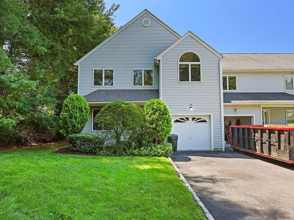 1st image of 19 Larissa Ln #19LARISSA