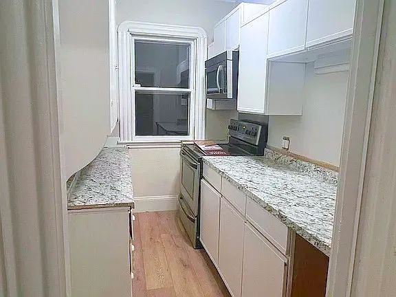 315 Summer St #2 — Photo 2