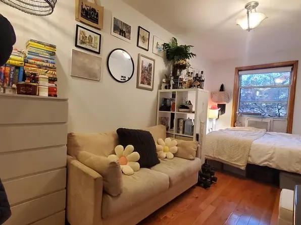 109 Joralemon Street image 6 of 7