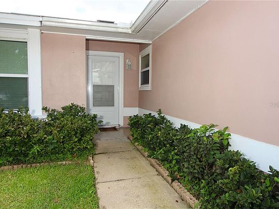 2nd image of 3204 Curry Woods Cir