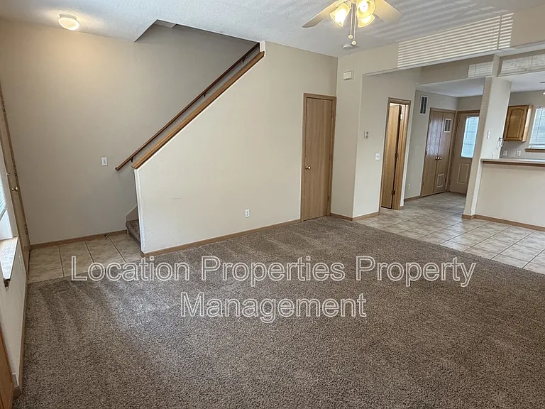 2201 Westdale Rd #C12 — Photo 8