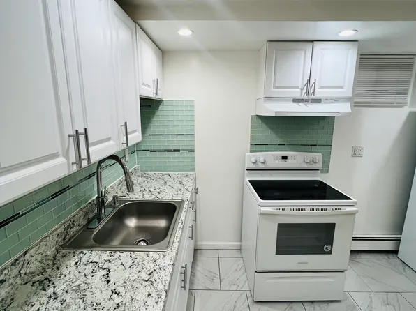 (undisclosed Address), Mount Vernon, NY 10550