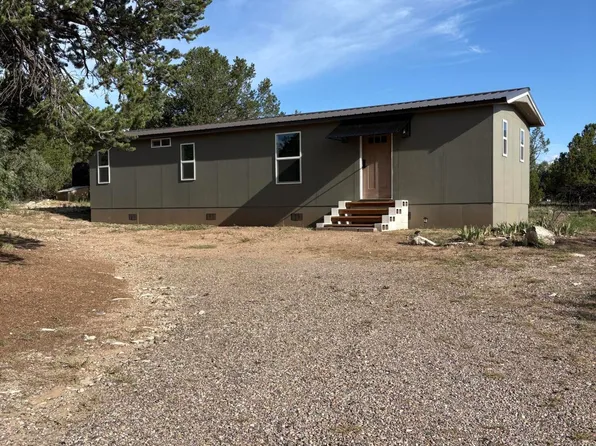45 Holli Loop, Edgewood, NM 87015