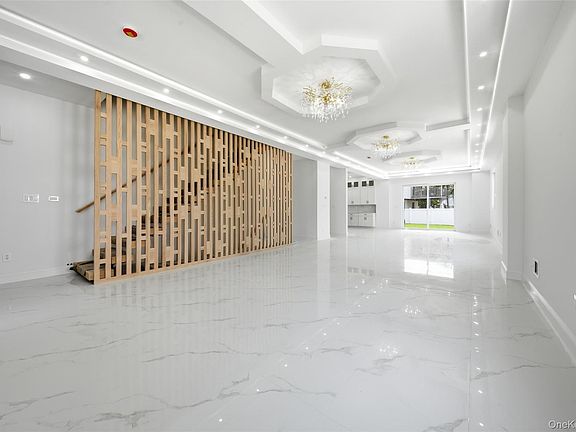 4th image of 24 Surrey Lane