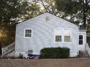 2648 Woodlawn Ave, North Charleston, SC 29405