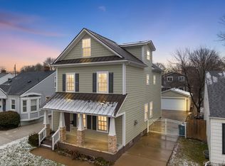 1809 Cole Ave, Birmingham, MI 48009