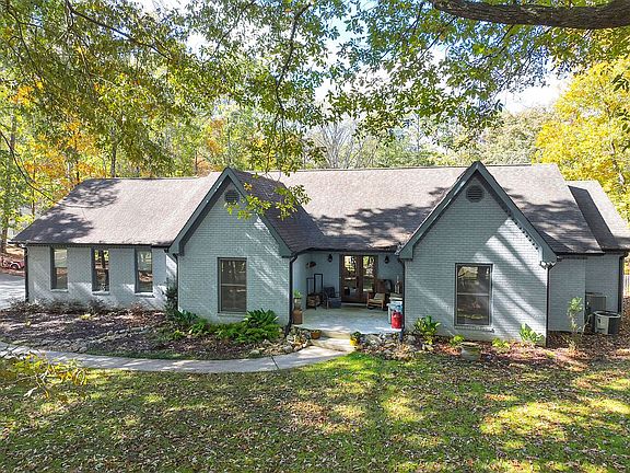 3rd image of 396 Quarters Rd
