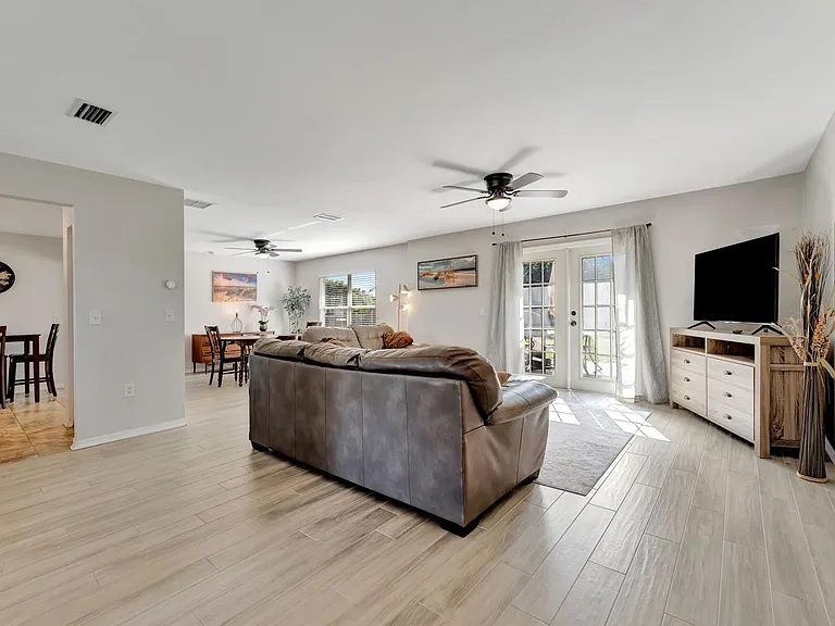 2916 Woodcrest Dr — Photo 14
