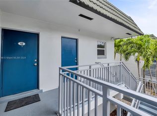 1001 SE 16th St APT 12, Fort Lauderdale, FL 33316